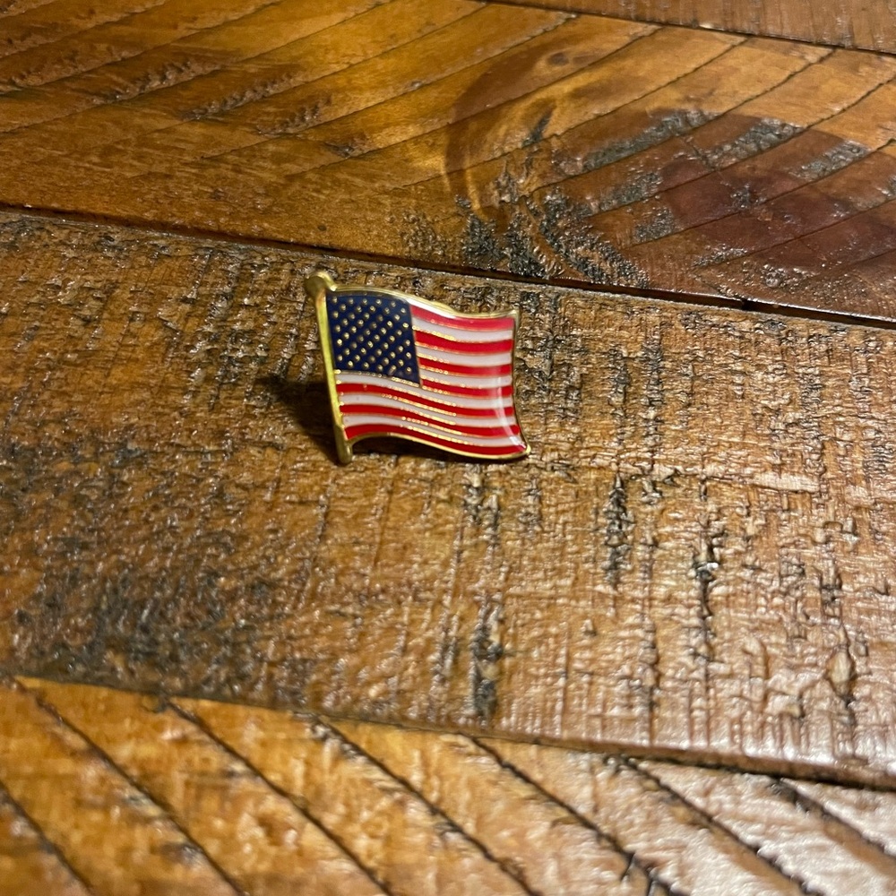 American Flag Lapel Pin